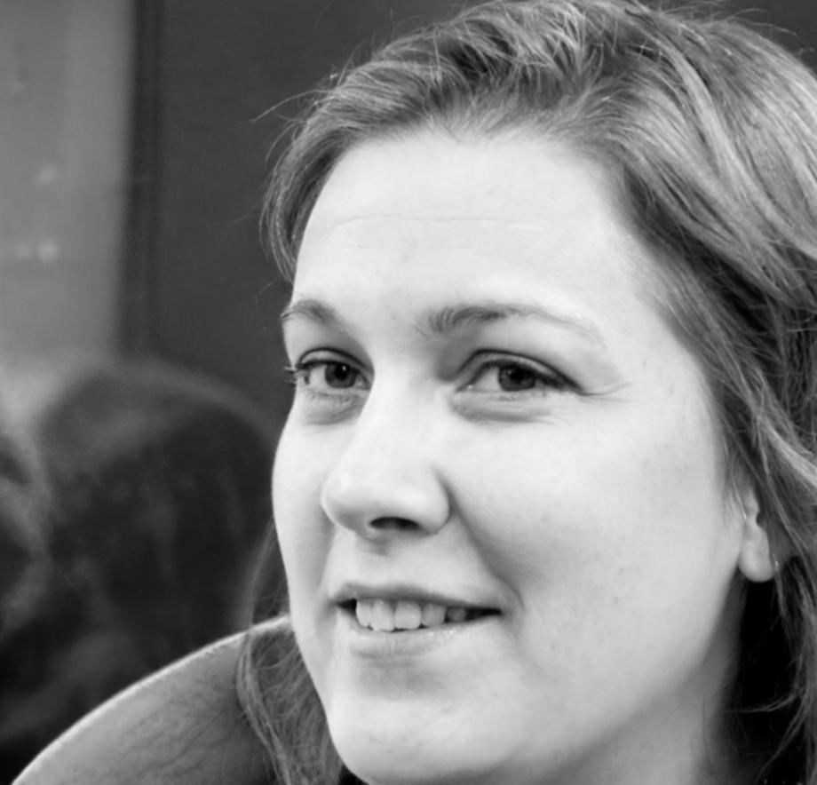 Brynja Skarsgård, senior financial education instructor